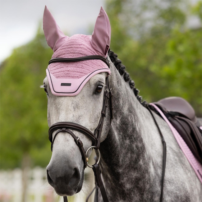 LeMieux Essence Fly Hood Fondant - Image 3