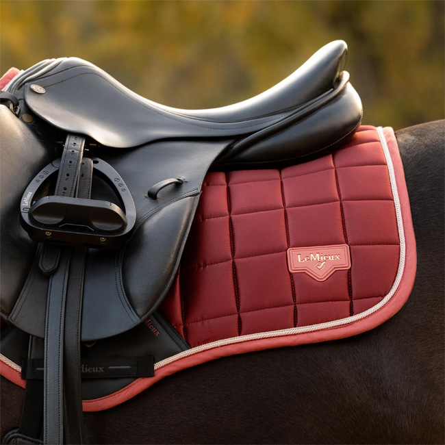 LeMieux Loire Classic Close Contact Square Russet - Image 2